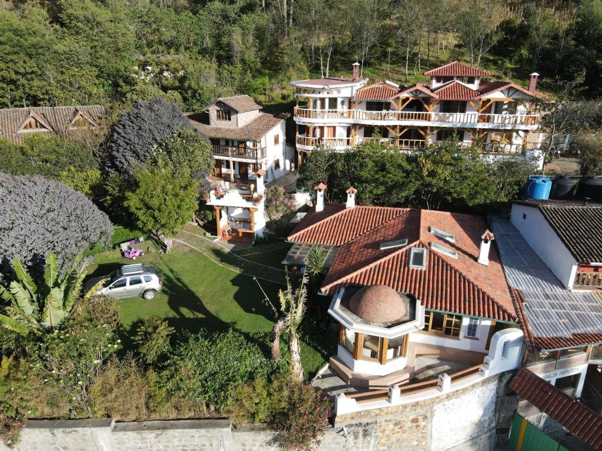 Hostal Mama Hilda Chugchilan ภายนอก รูปภาพ
