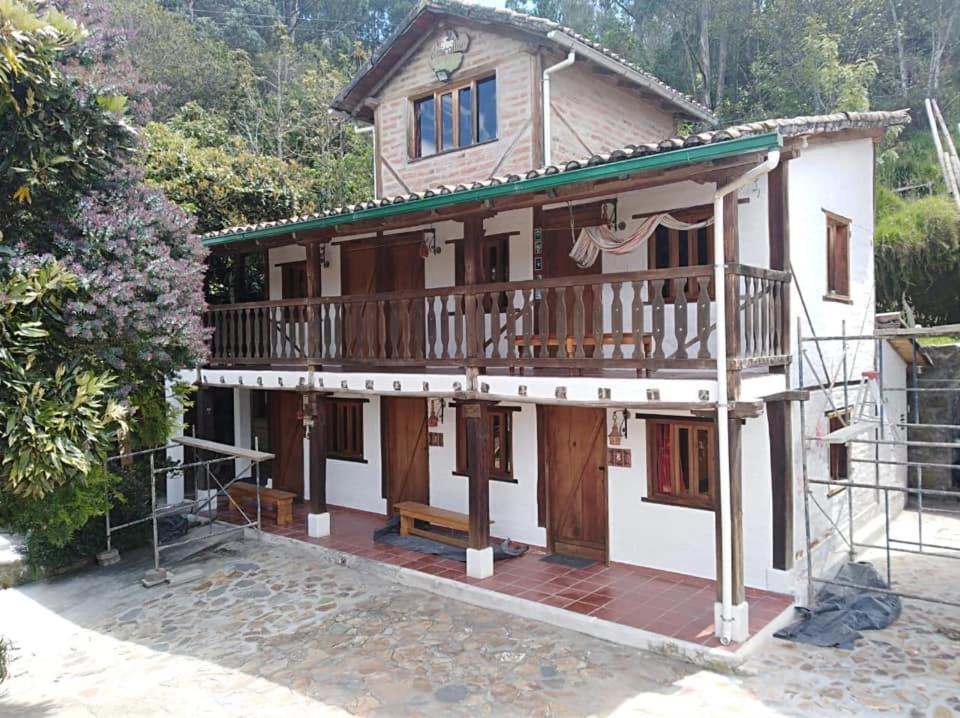 Hostal Mama Hilda Chugchilan ภายนอก รูปภาพ